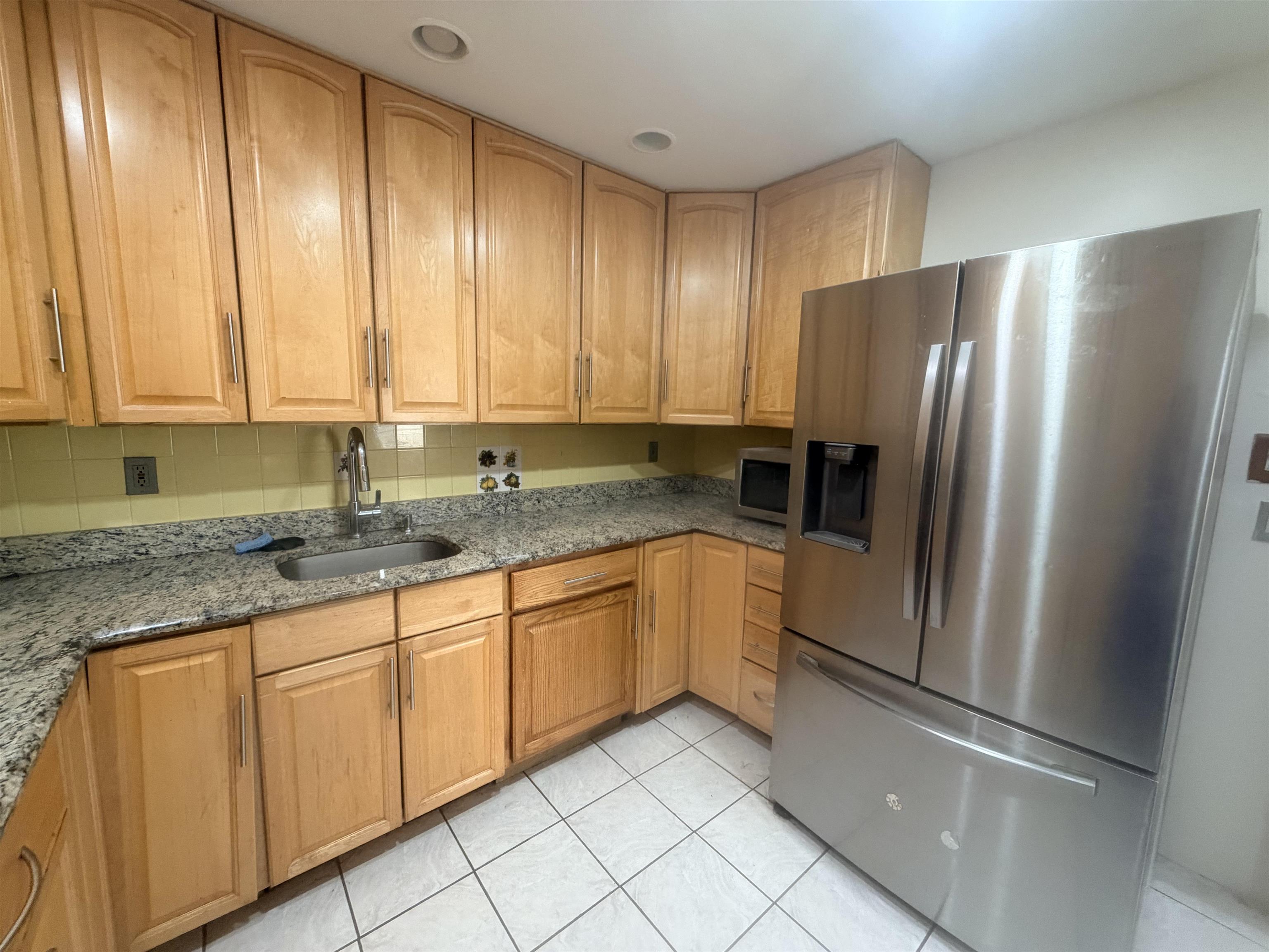 374 Cator Ave 1 Property Photo 30