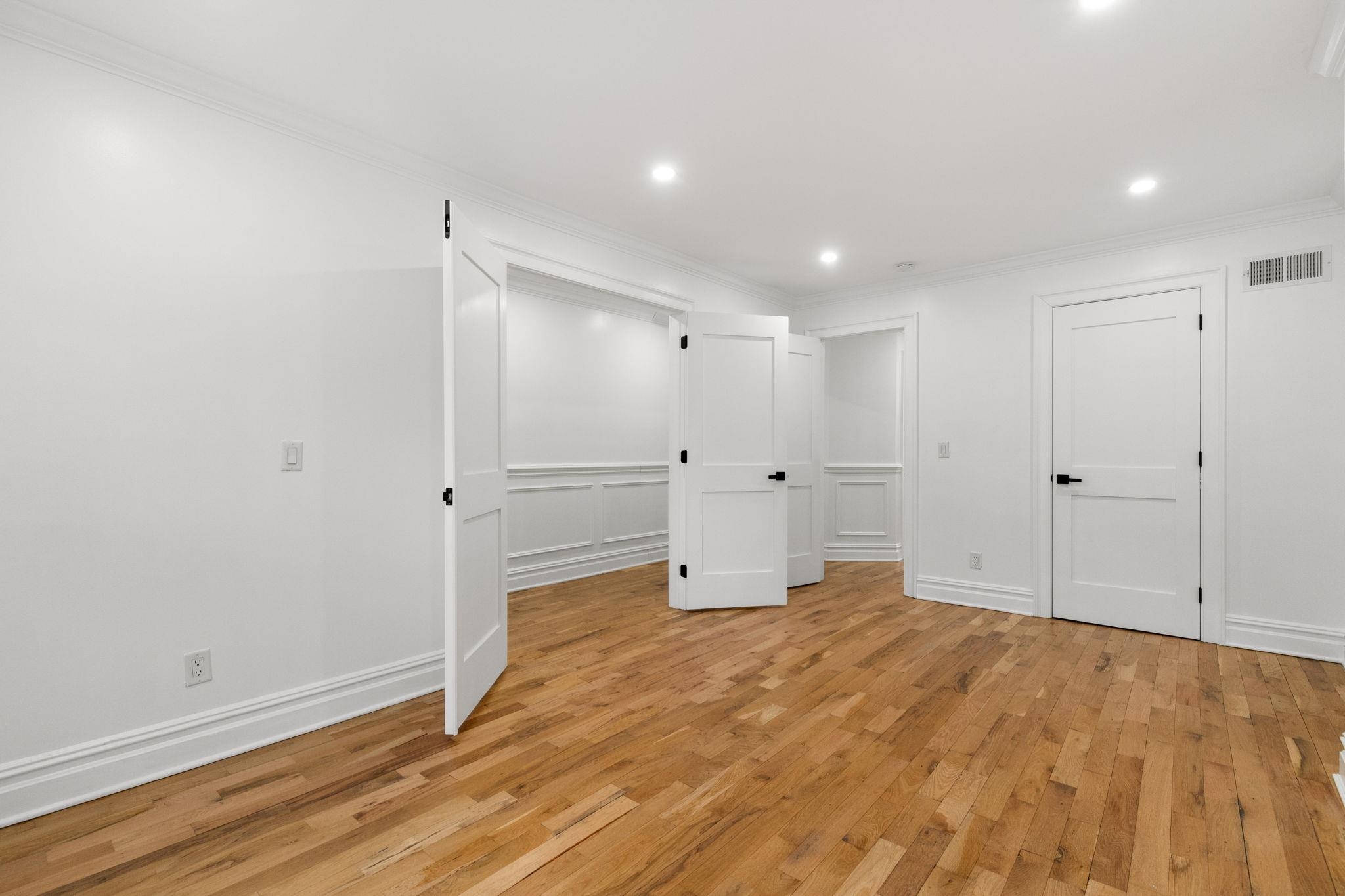 52 Brinkerhoff St Property Photo 19