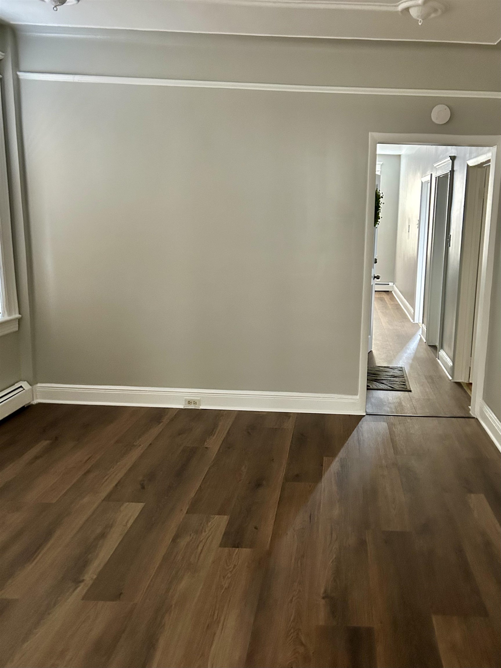 24 Eastern Parkway Property Photo 9