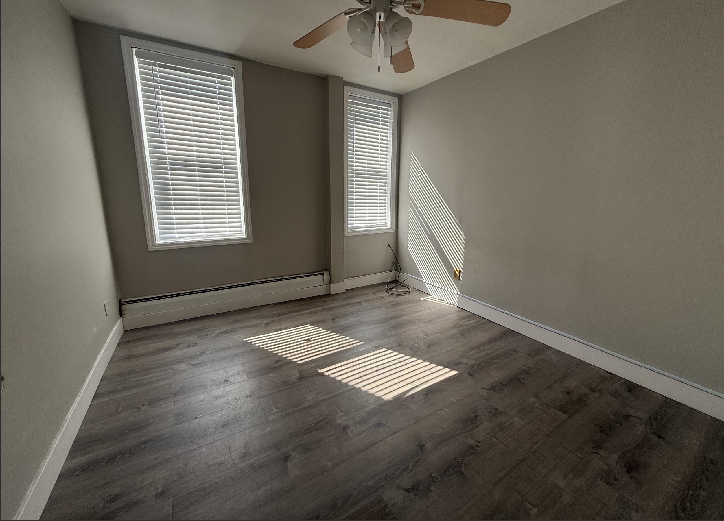 188 Avenue F 6 Property Photo 12