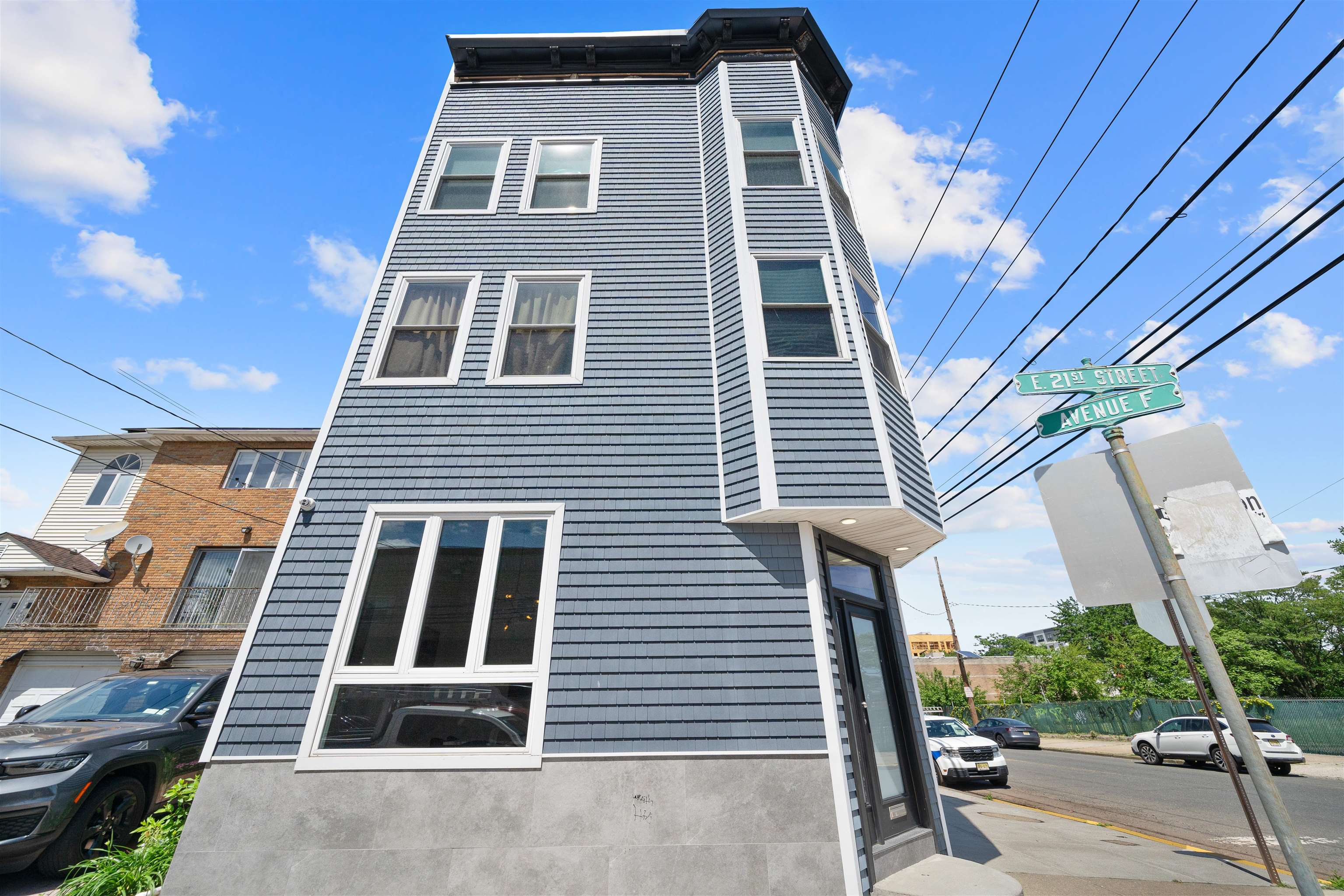 91 East 21st St 5 Property Photo 10