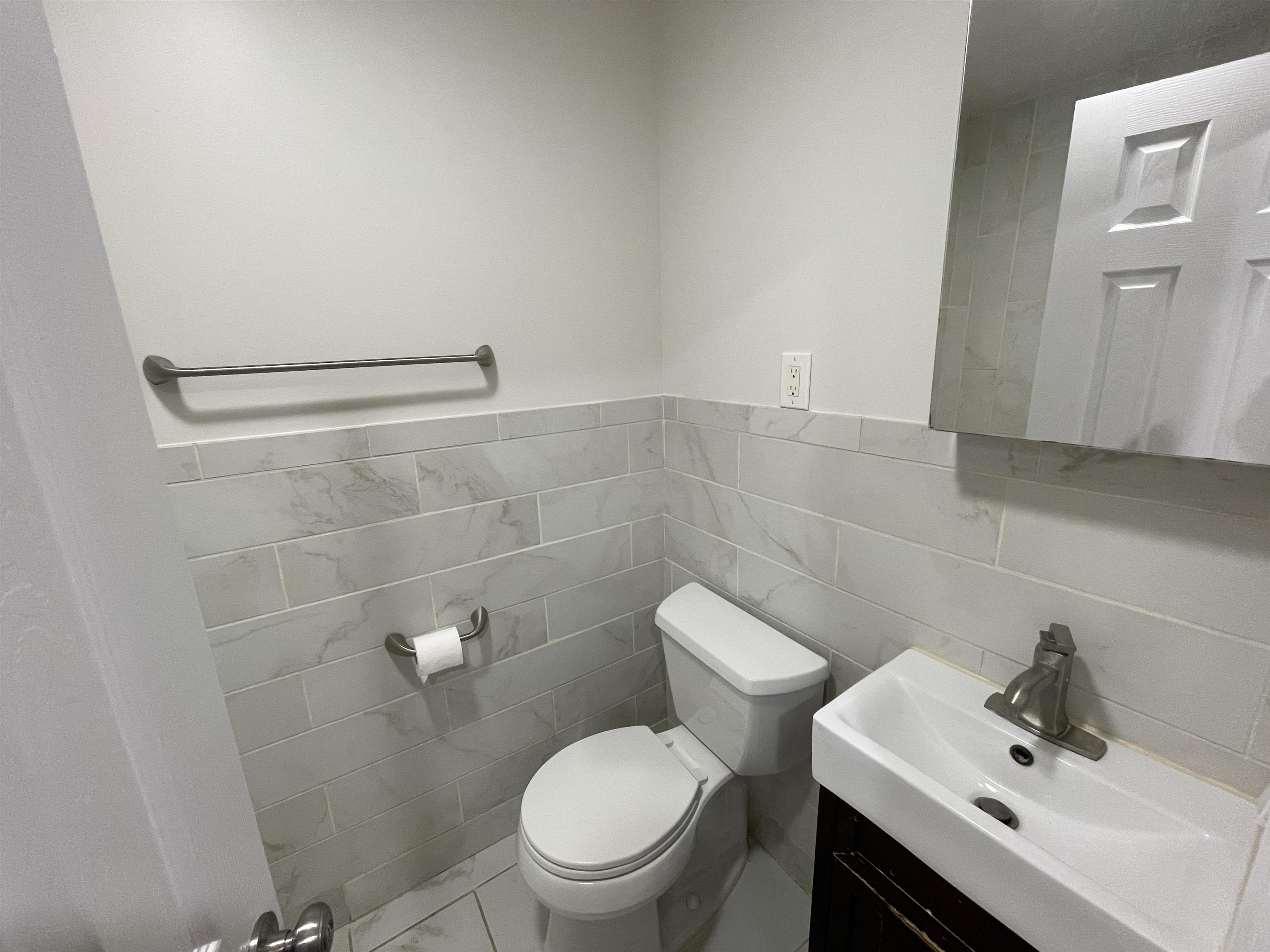 6039 Palisade Ave 1 Property Photo 9