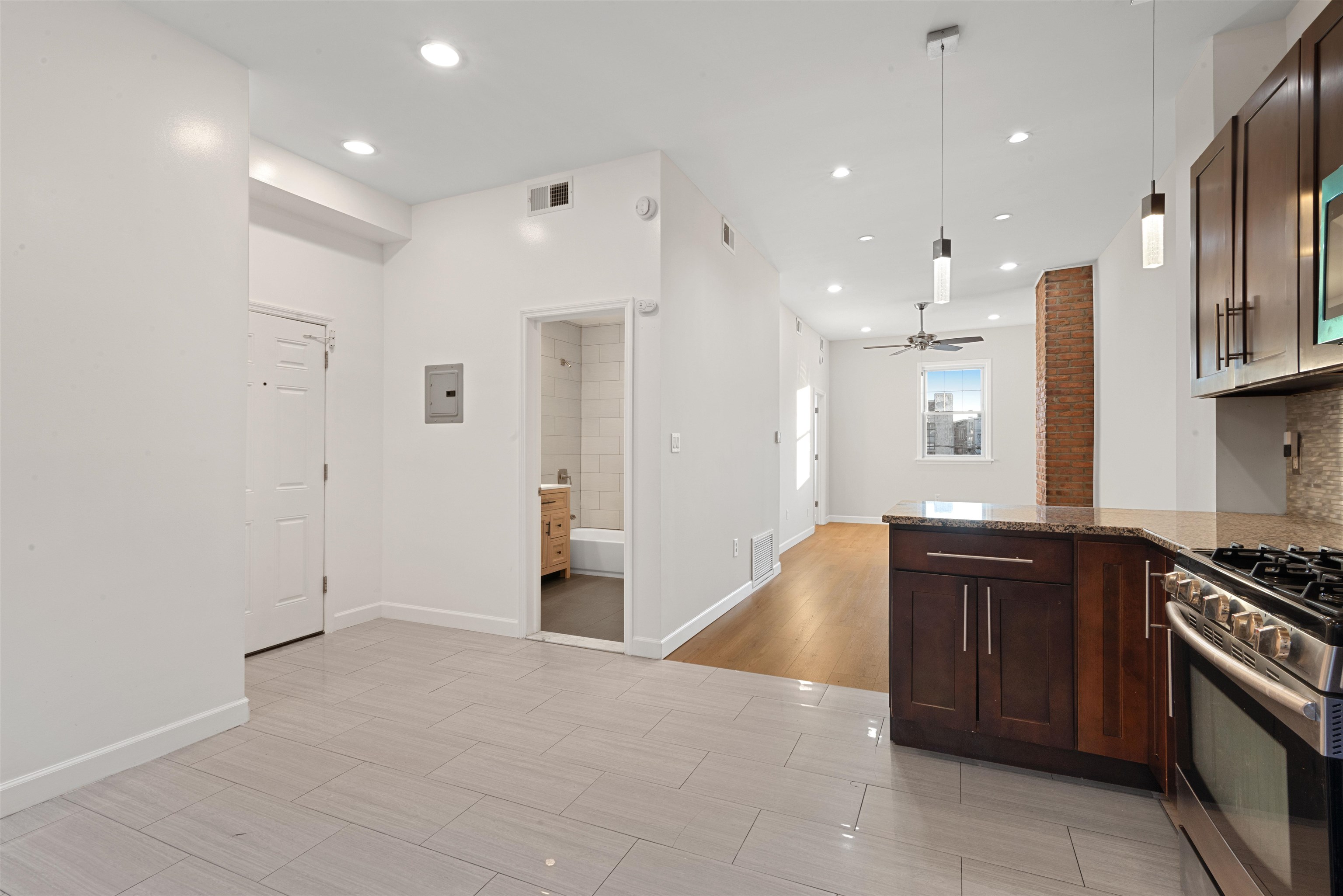 17 Ravine Ave 2 Property Photo 5