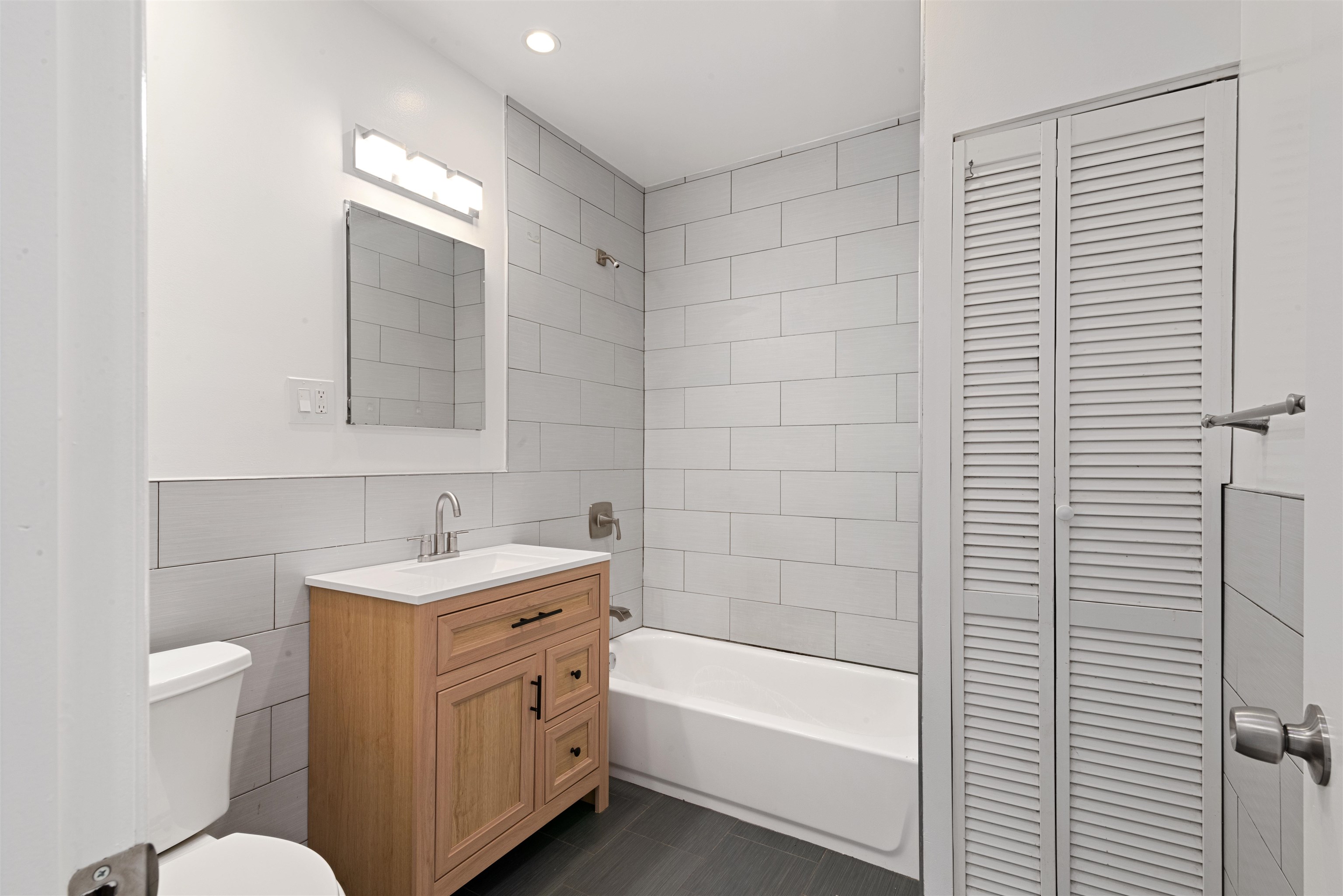17 Ravine Ave 2 Property Photo 15