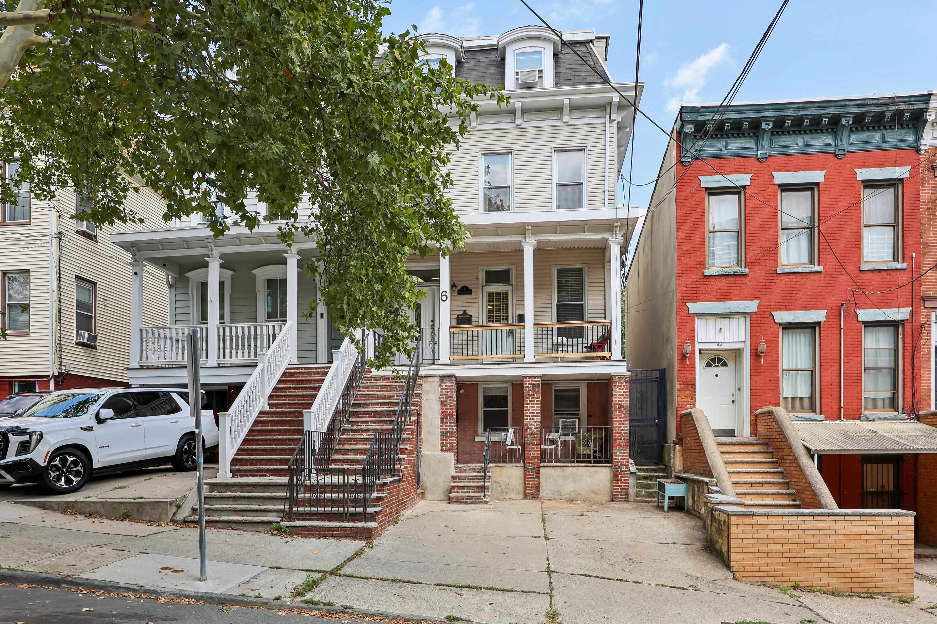 6 Magnolia Ave Property Photo 2