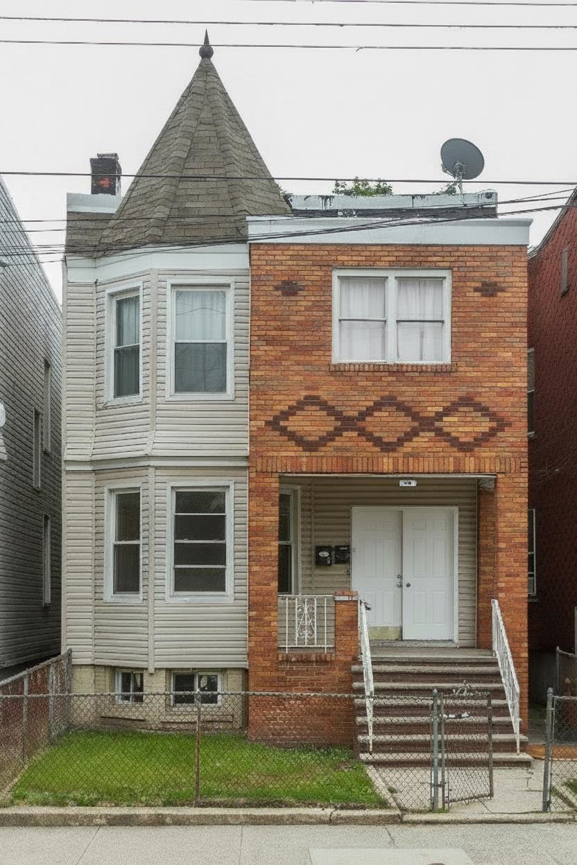 49 Warner Ave Property Photo 1