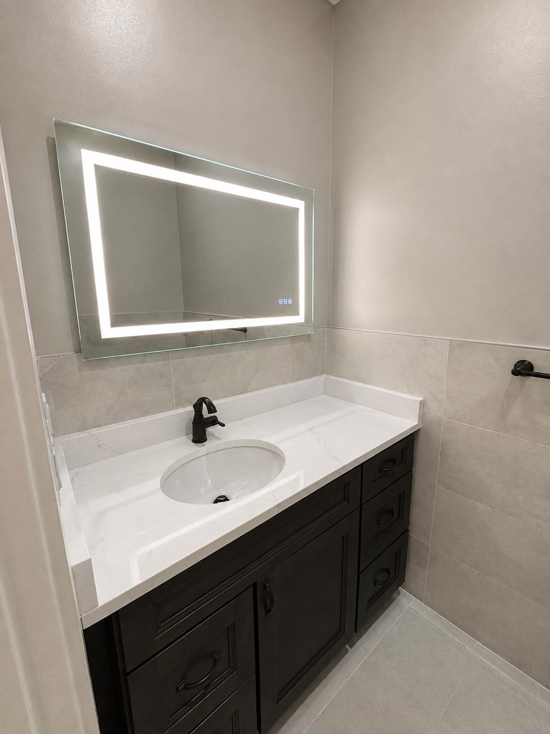 6121 Bergenline Ave 201 Property Photo 3