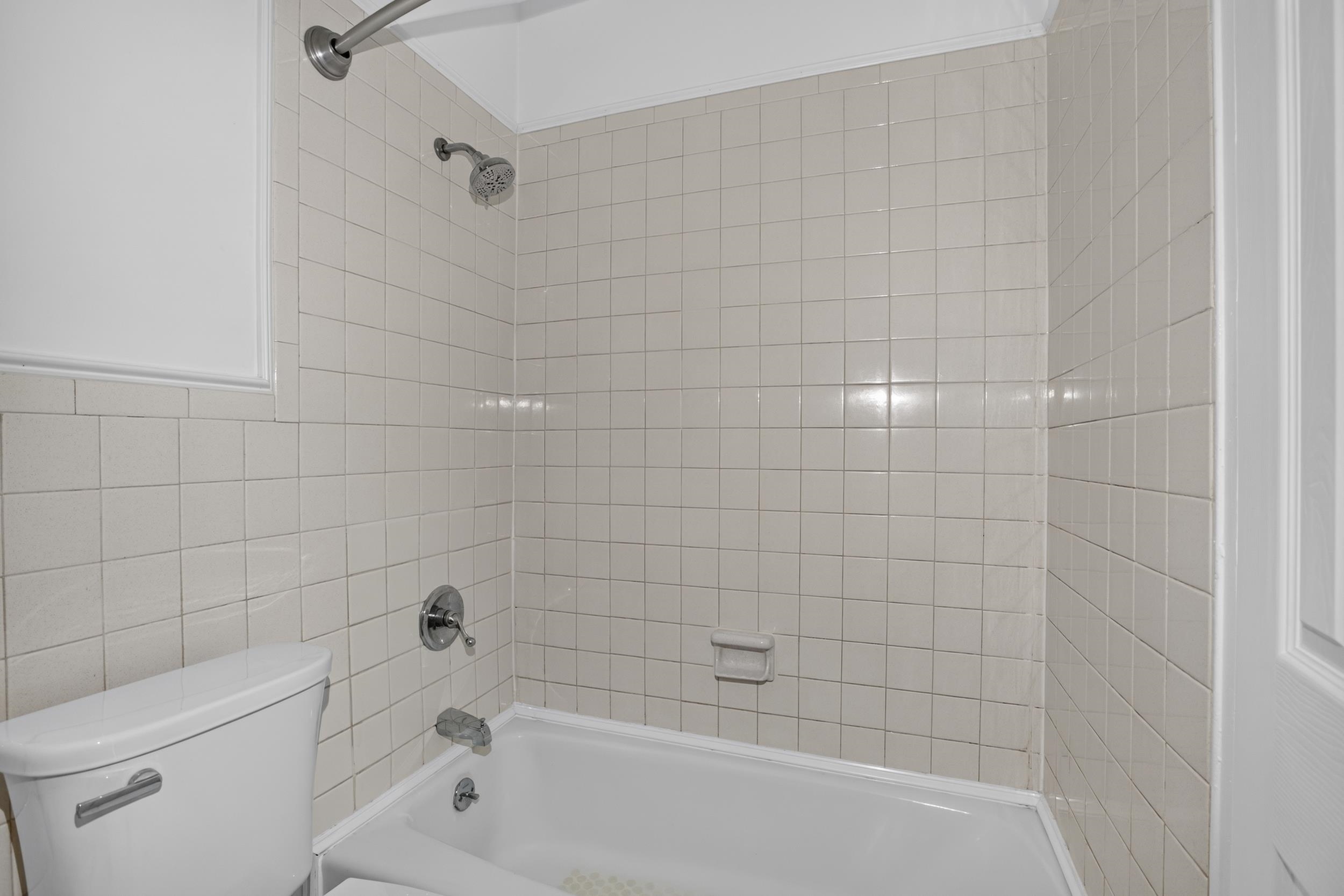 540 Bramhall Ave Property Photo 20