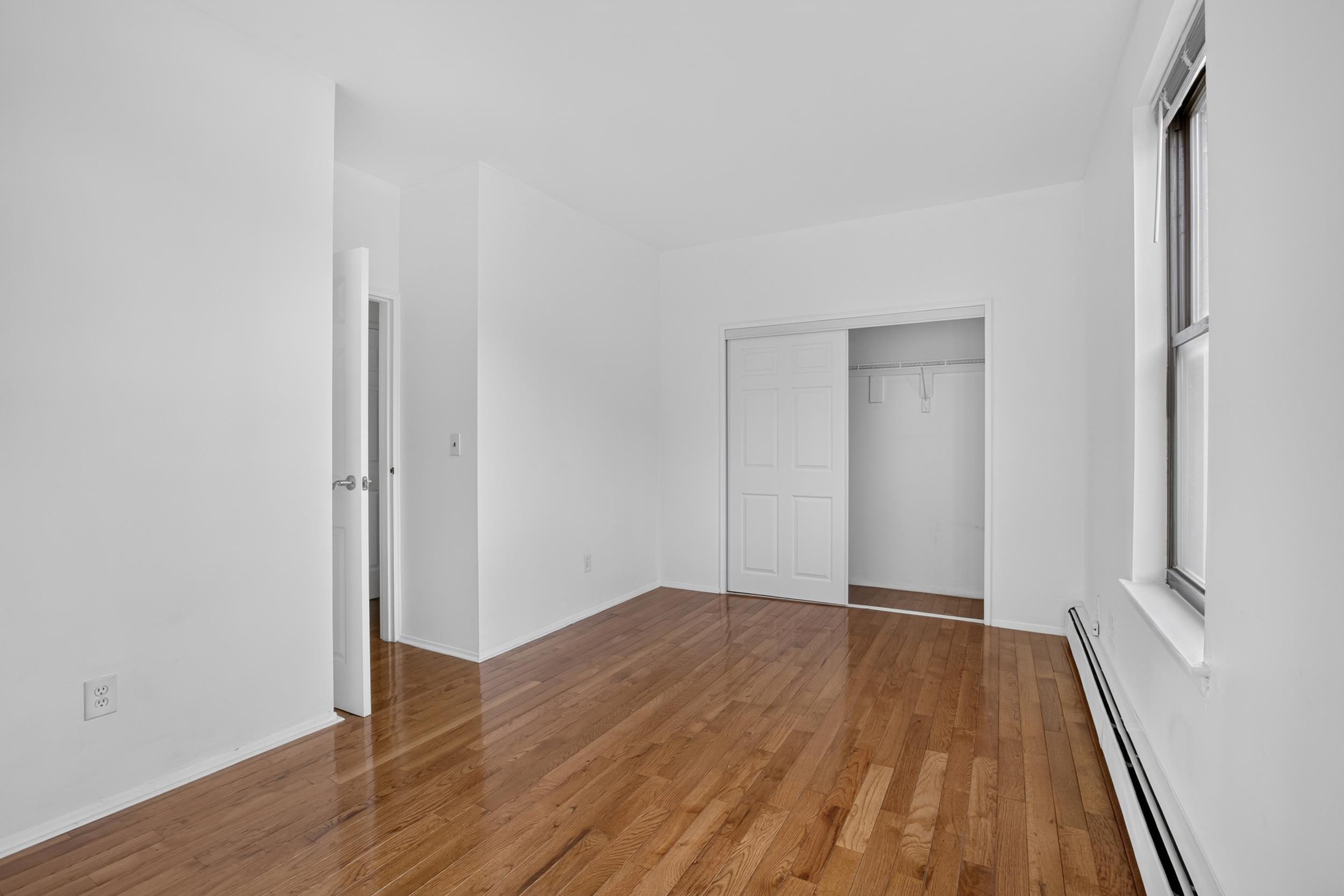 540 Bramhall Ave Property Photo 25