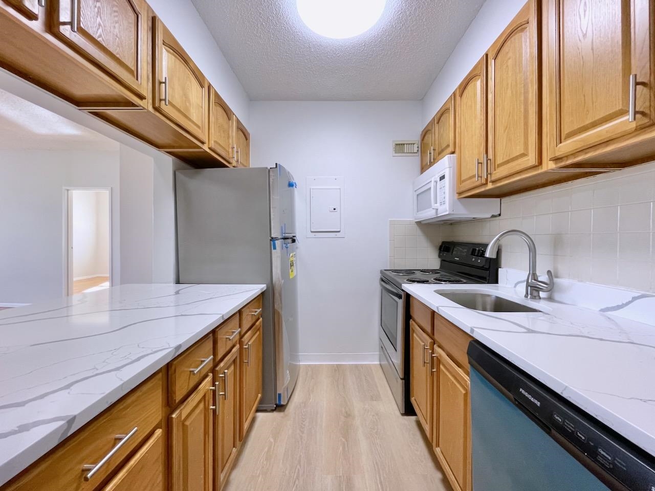 43-49 Van Wagenen Ave 3b Property Photo 1