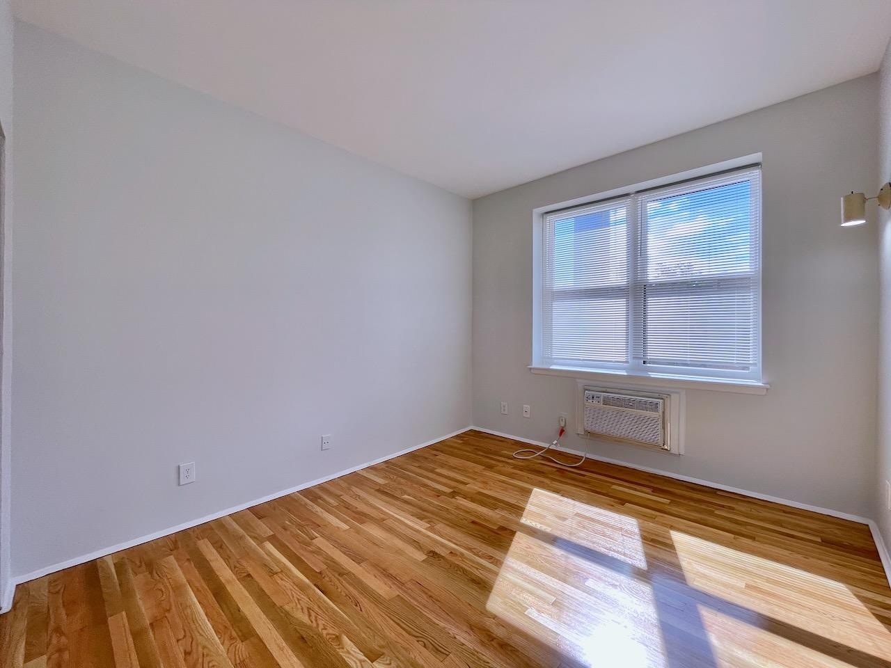 43-49 Van Wagenen Ave 3b Property Photo 18