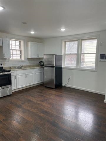 20 Rock St 3 Property Photo 2