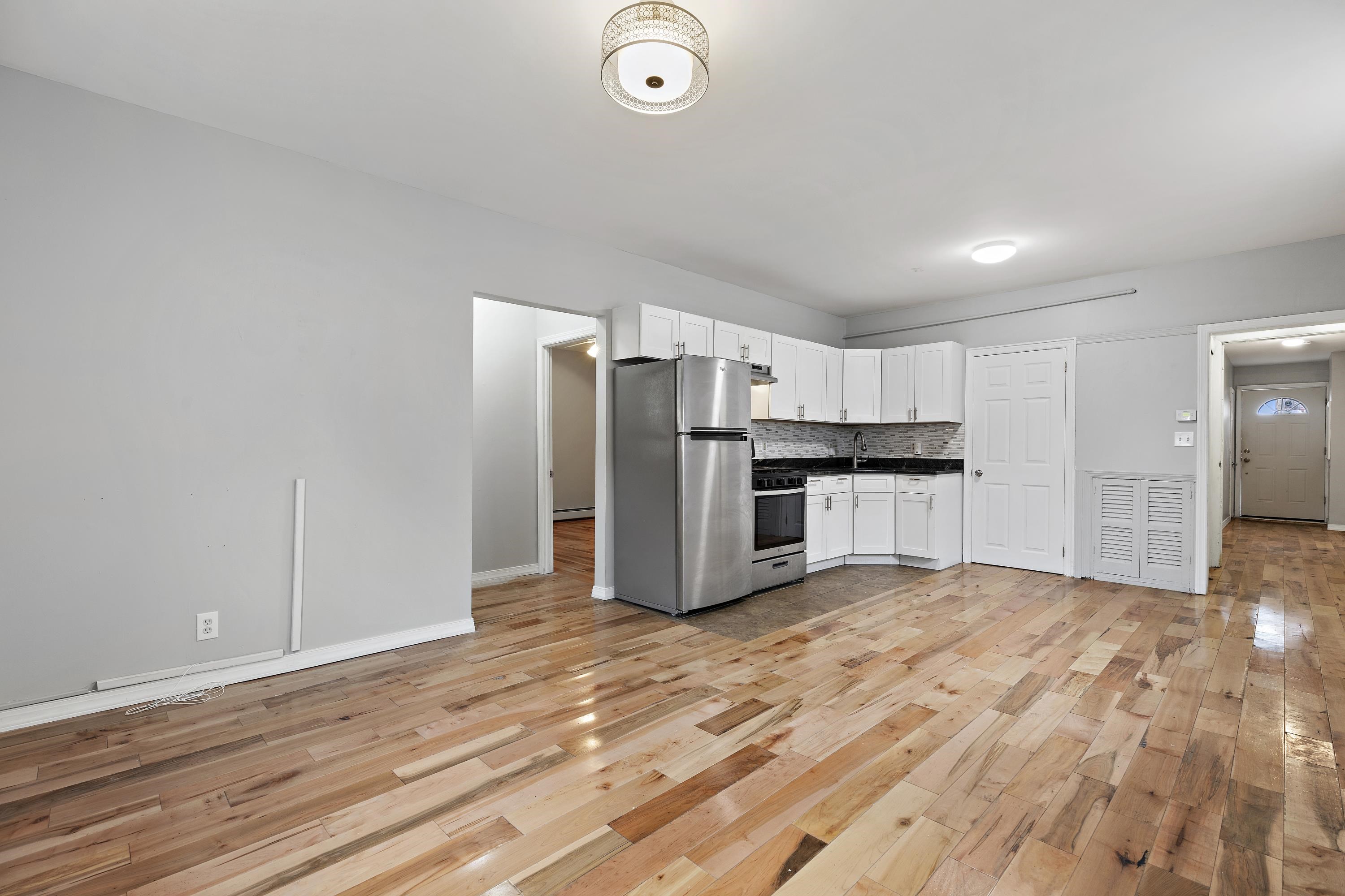 224 Macarthur Ave Property Photo 8