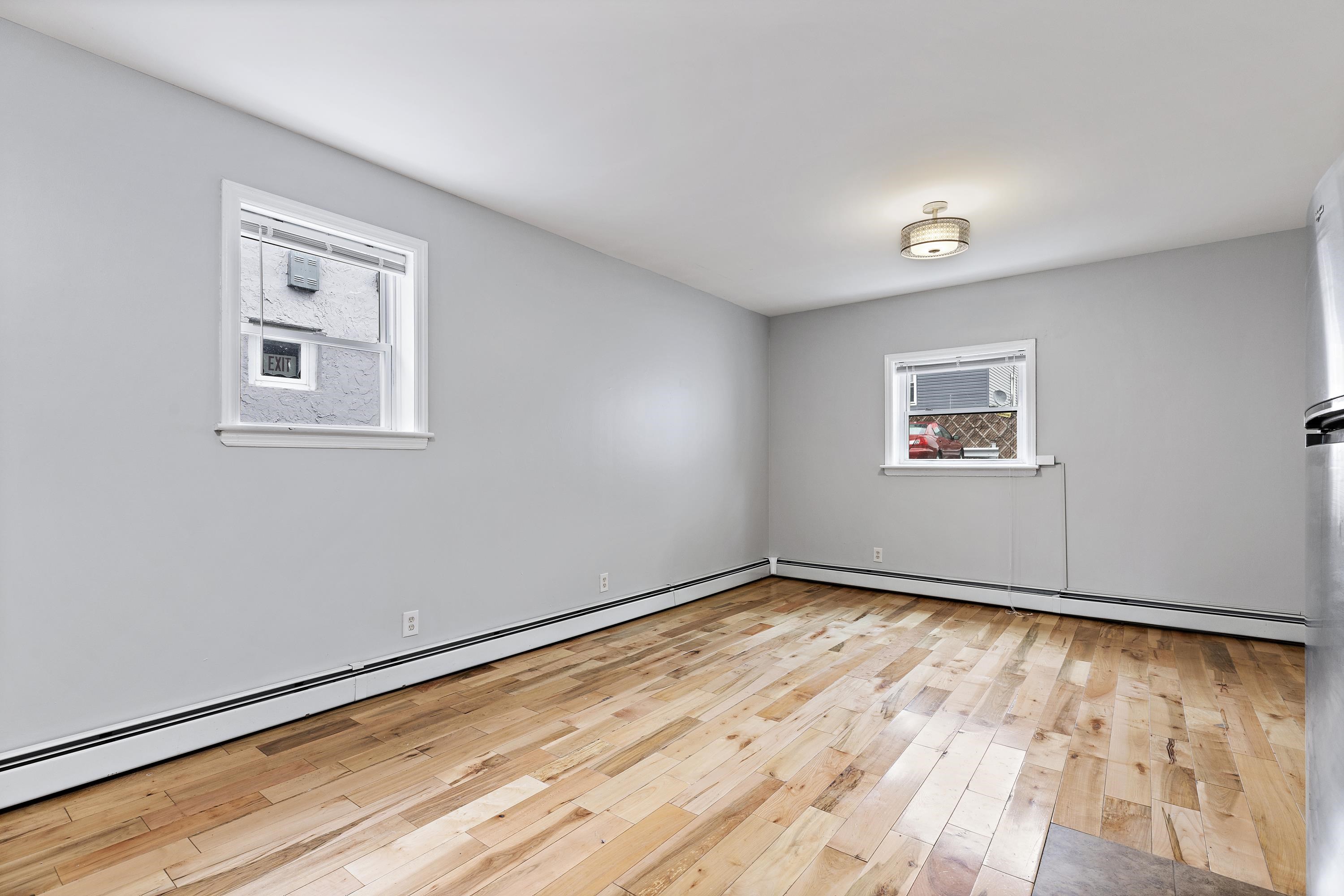 224 Macarthur Ave Property Photo 9