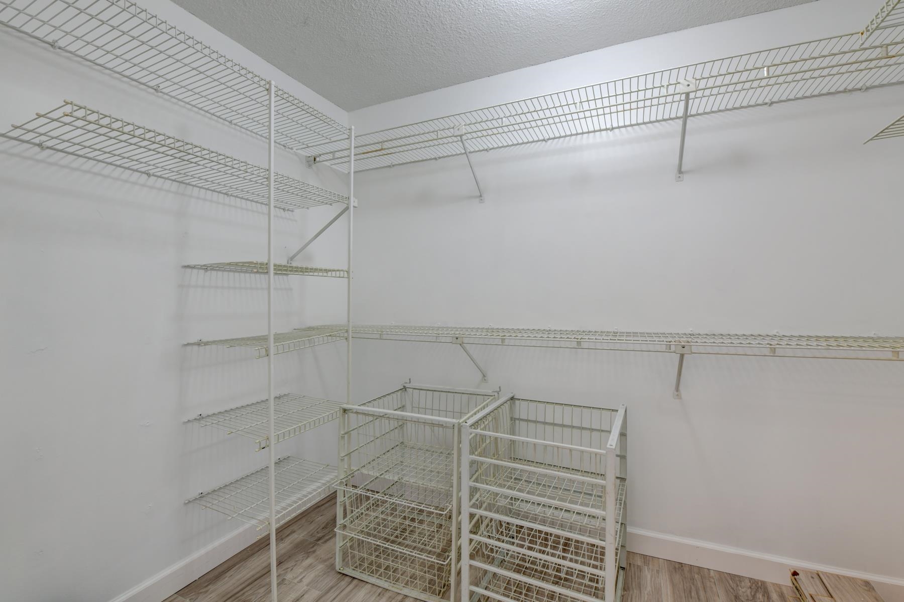 807 Harmon Cove Tower 807 Property Photo 20