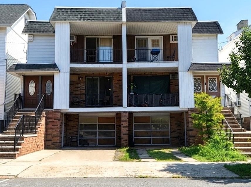 34 TRASK AVE Property Photo 1