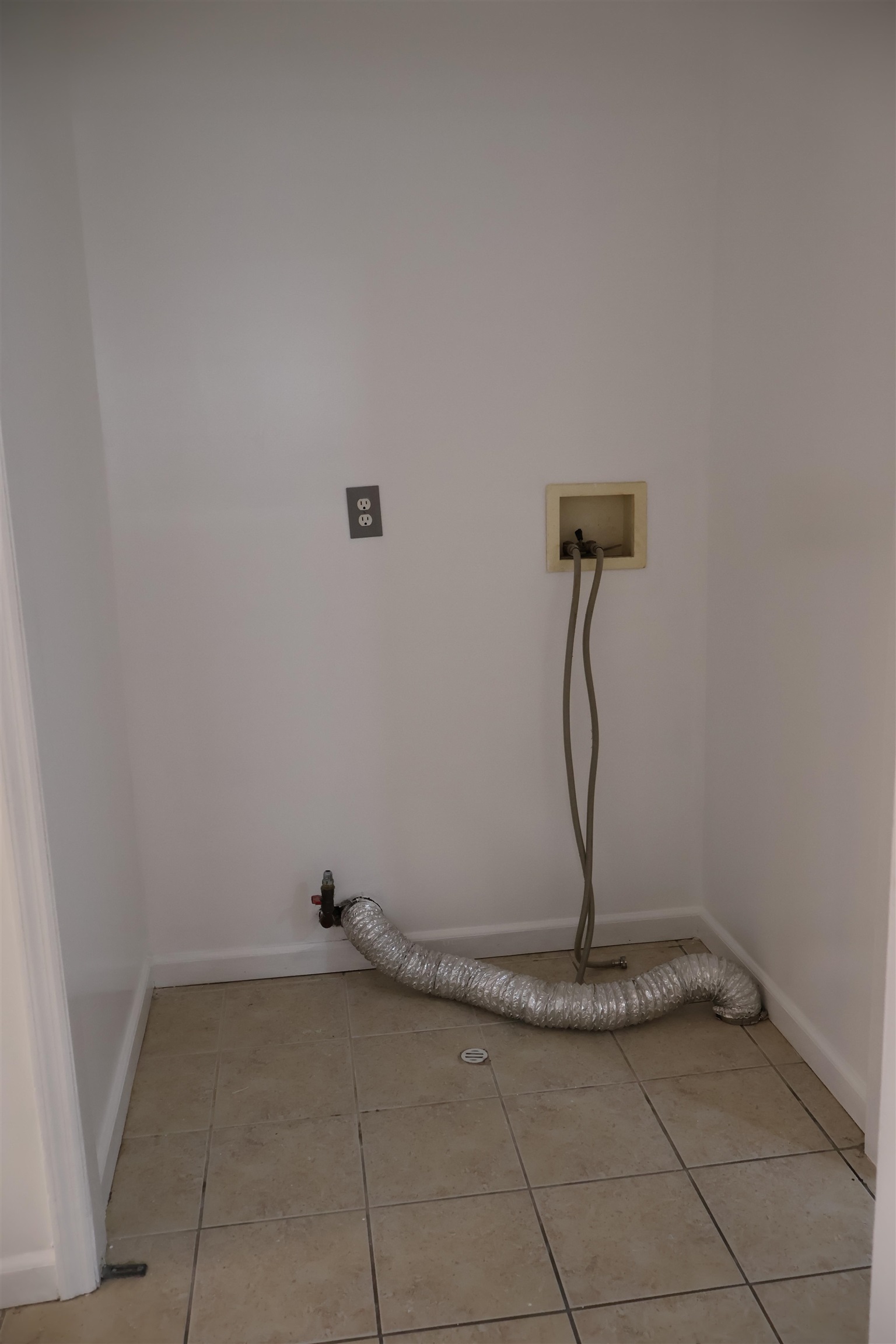 1157 67th St Property Photo 12