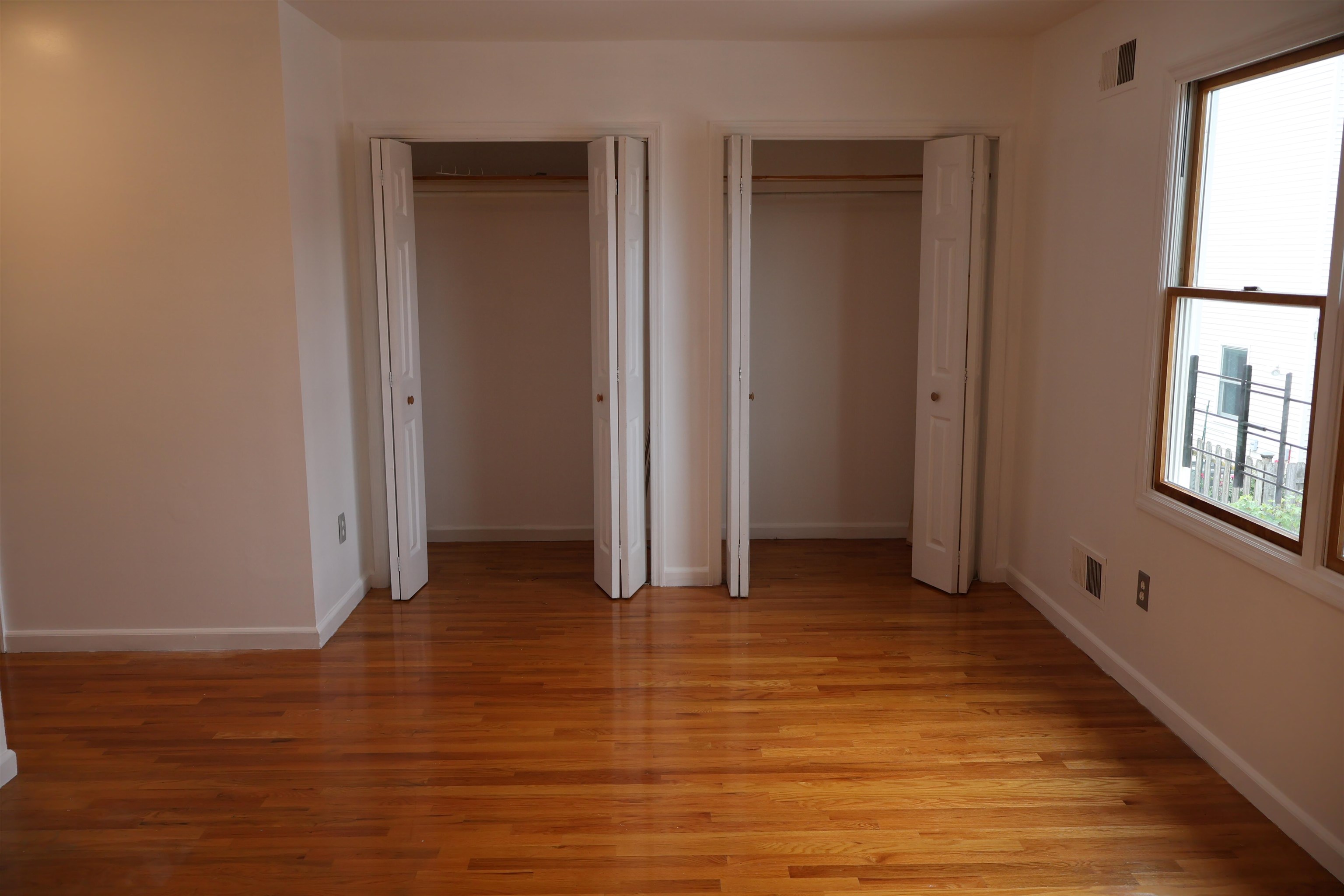 1157 67th St Property Photo 19
