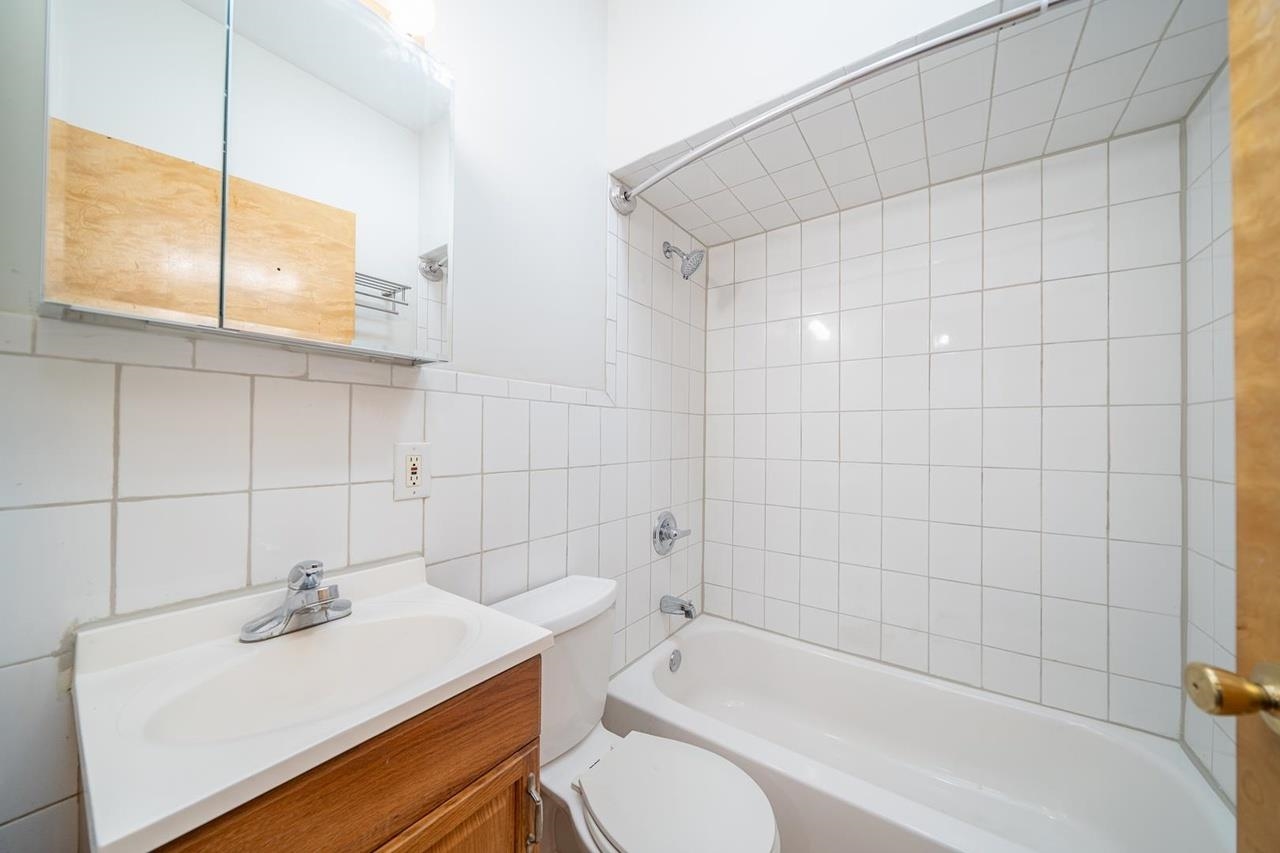 100 Central Ave 3 Property Photo 5