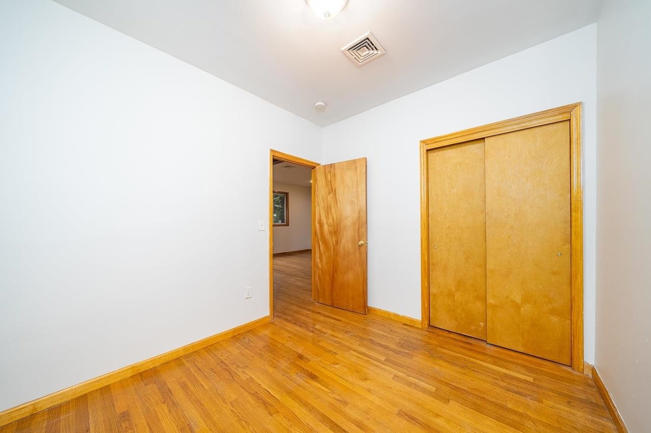 100 Central Ave 3 Property Photo 7