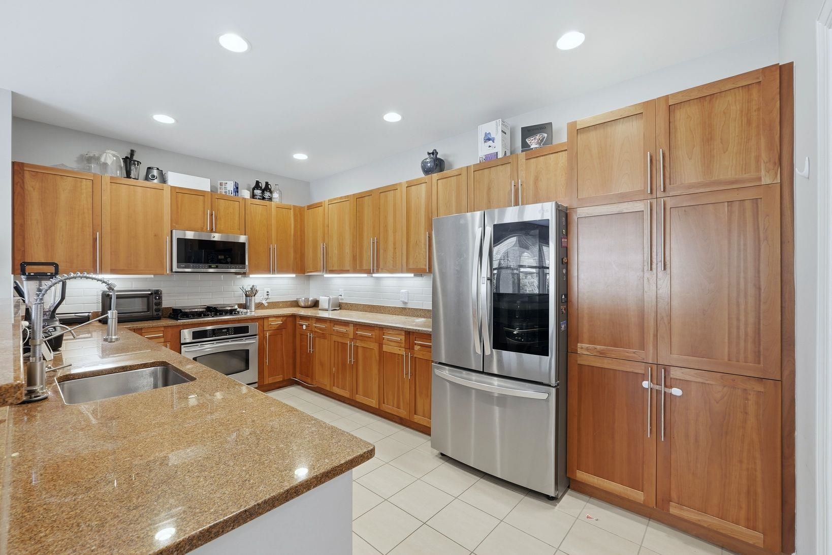 6 Intrepid Ct Property Photo 9