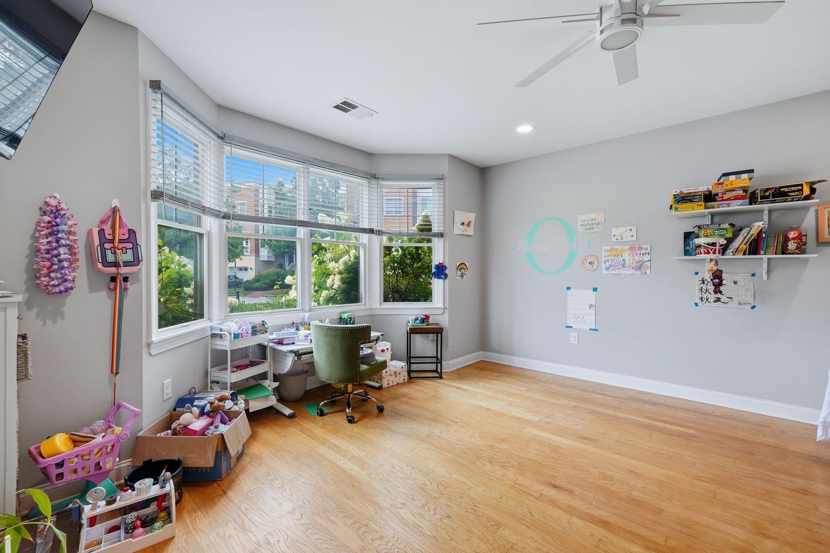 6 Intrepid Ct Property Photo 21