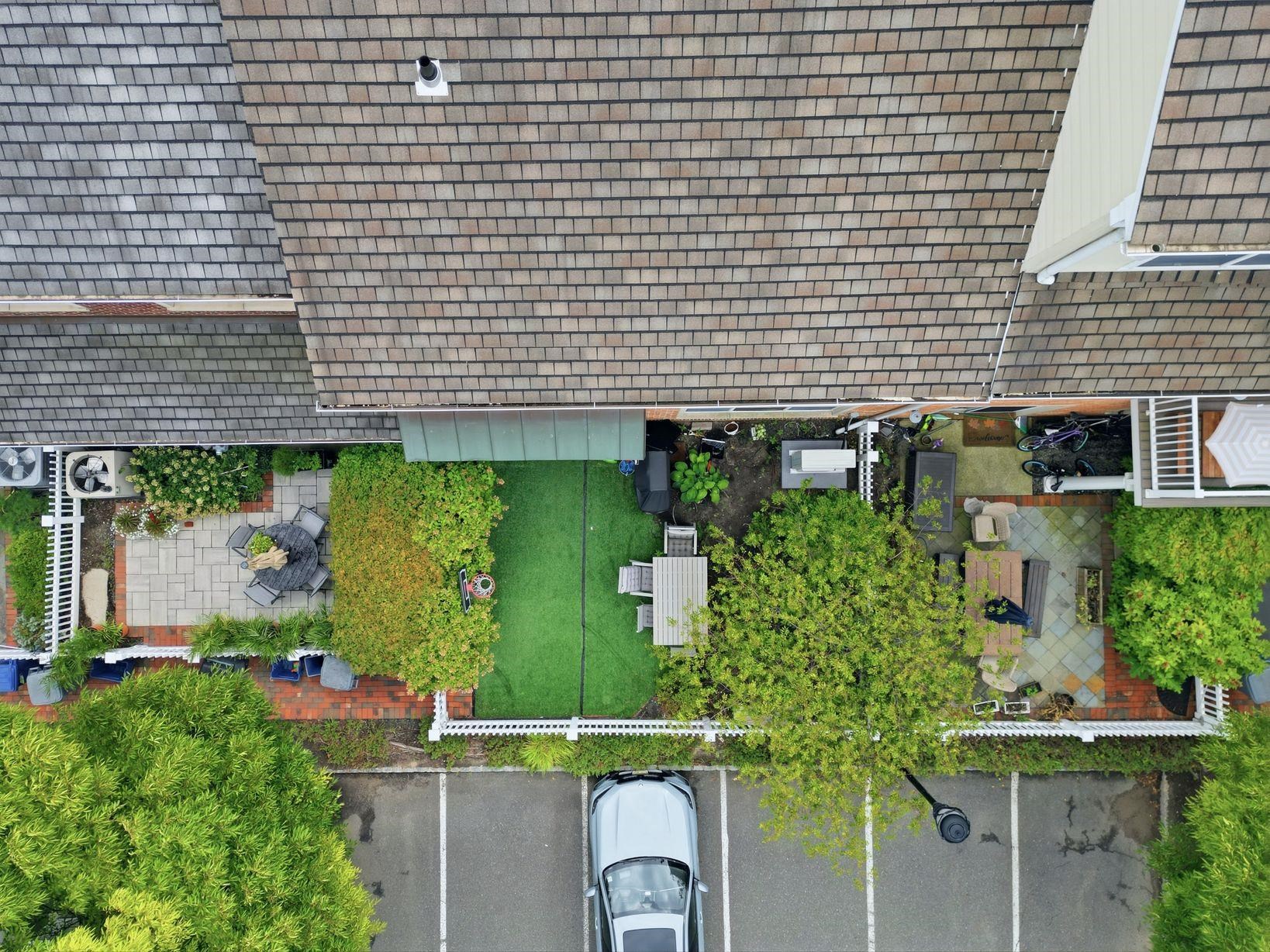 6 Intrepid Ct Property Photo 33