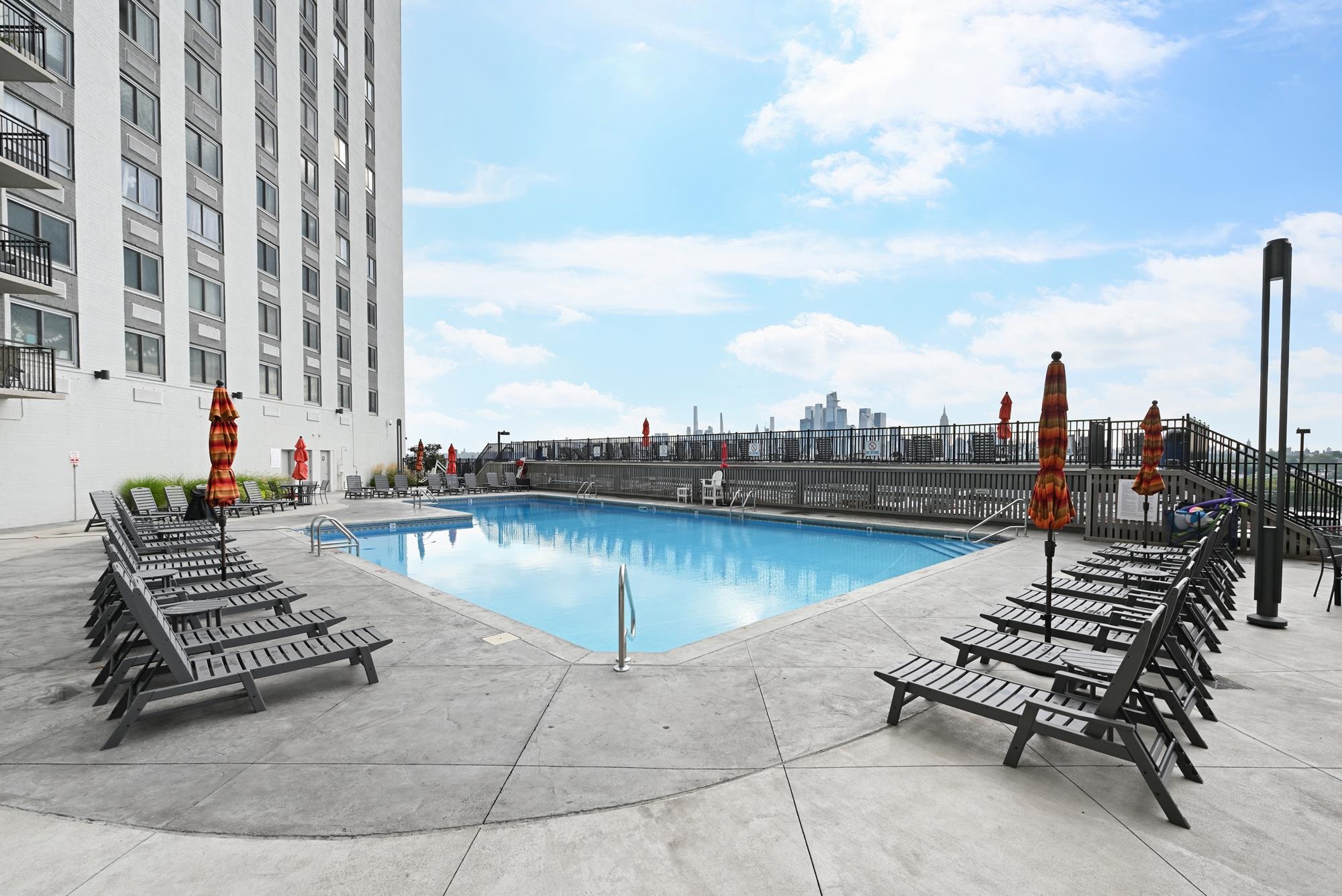 100 Manhattan Ave 1208 Property Photo 20