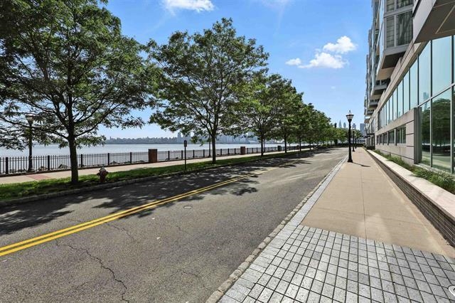 1000 Avenue At Port Imperial 703 Property Photo 7