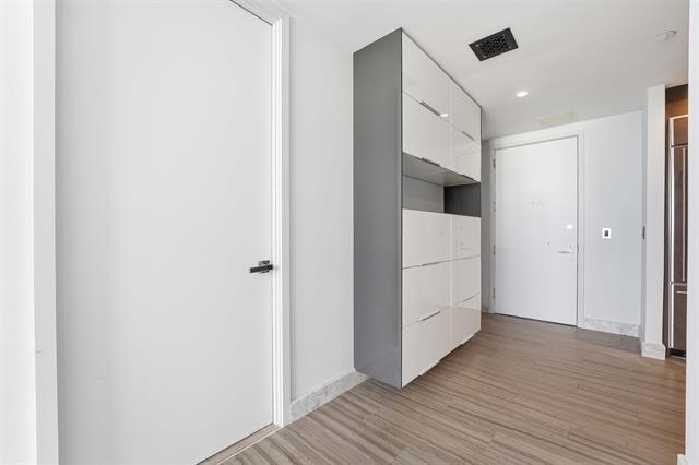 1000 Avenue At Port Imperial 703 Property Photo 28