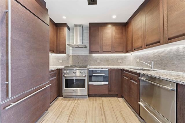 1000 Avenue At Port Imperial 703 Property Photo 36