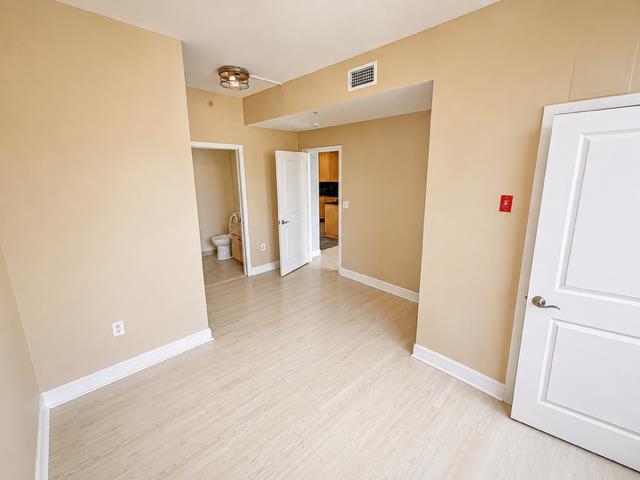 610 Newark St 5g Property Photo 4