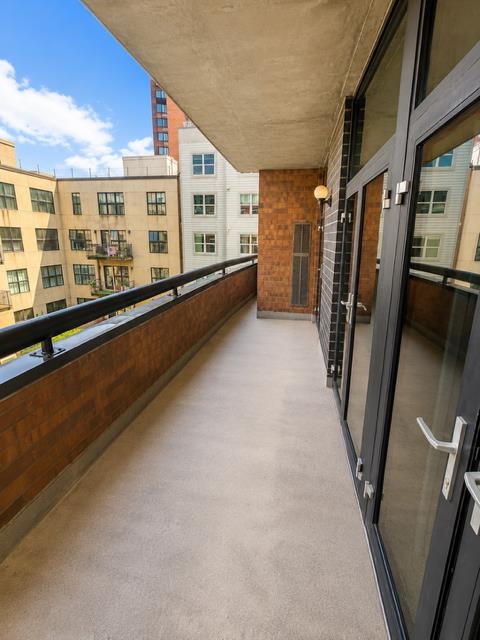 610 Newark St 5g Property Photo 10