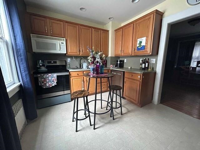 31 Bamford Ave Property Photo 3