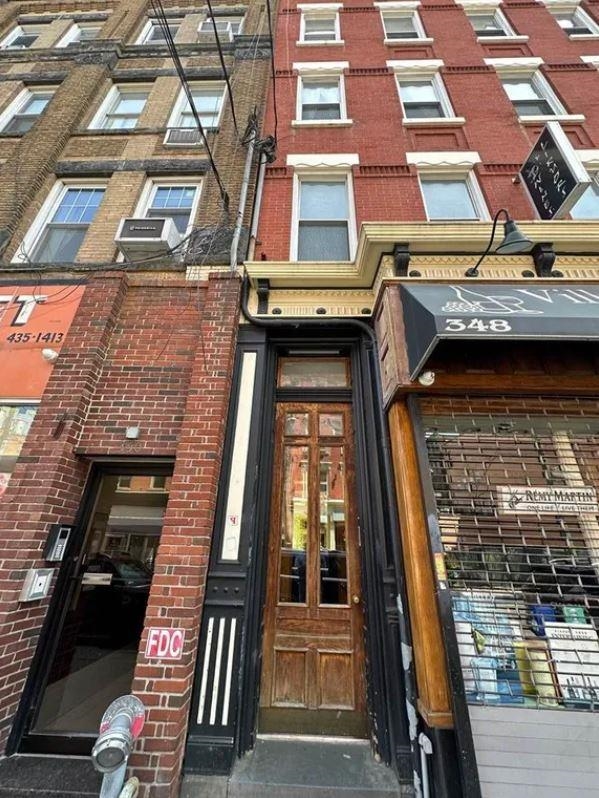 348 GROVE ST Property Photo 1