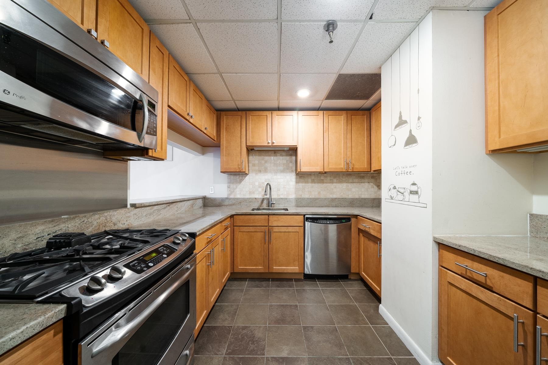 347 Varick St 417a Property Photo 6