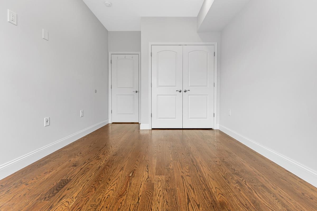 28 Giles Ave 2 Property Photo 12