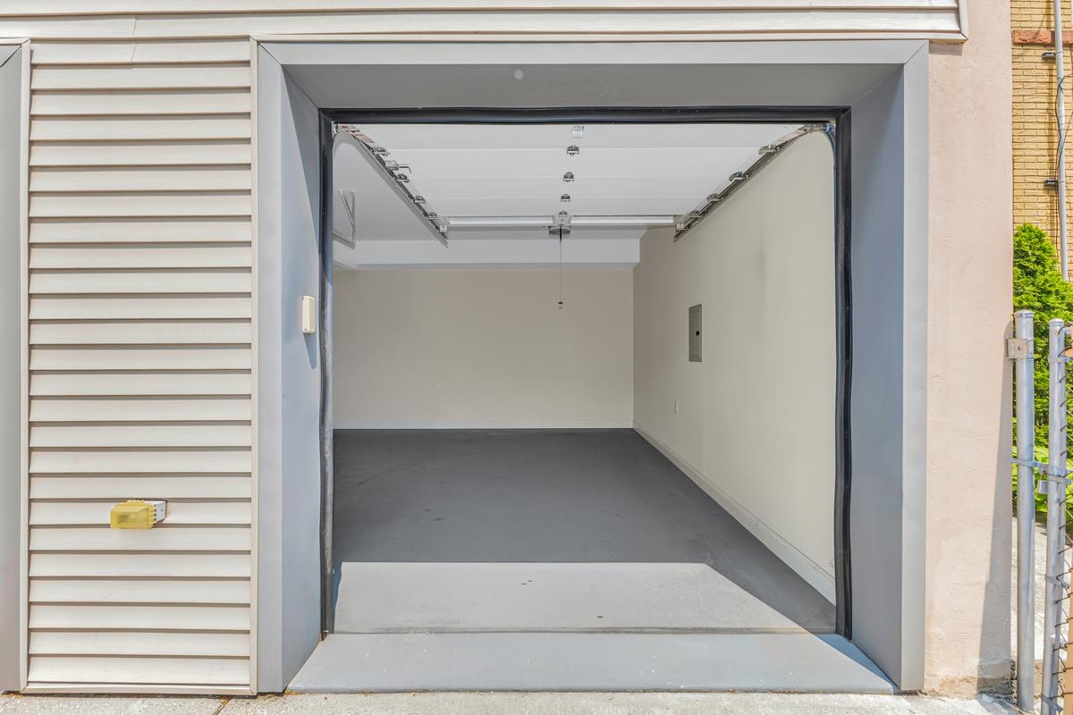 28 Giles Ave 2 Property Photo 15