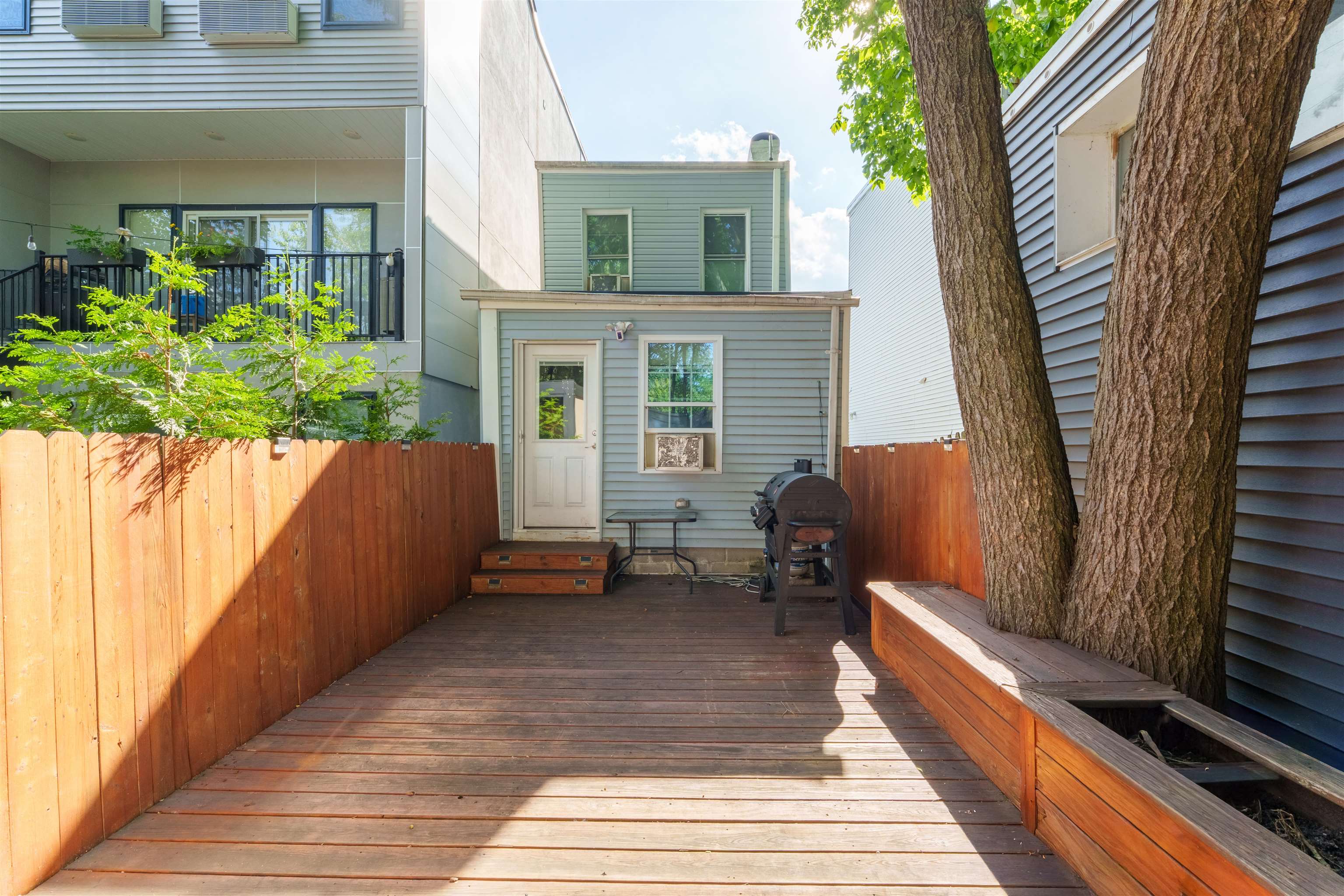 360 Bramhall Ave Property Photo 17