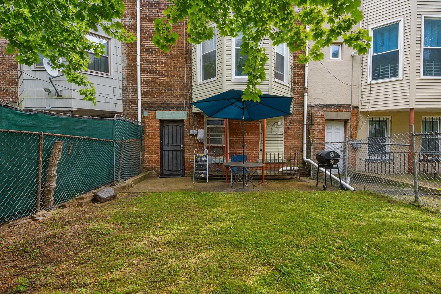 29 Madison Ave Property Photo 33