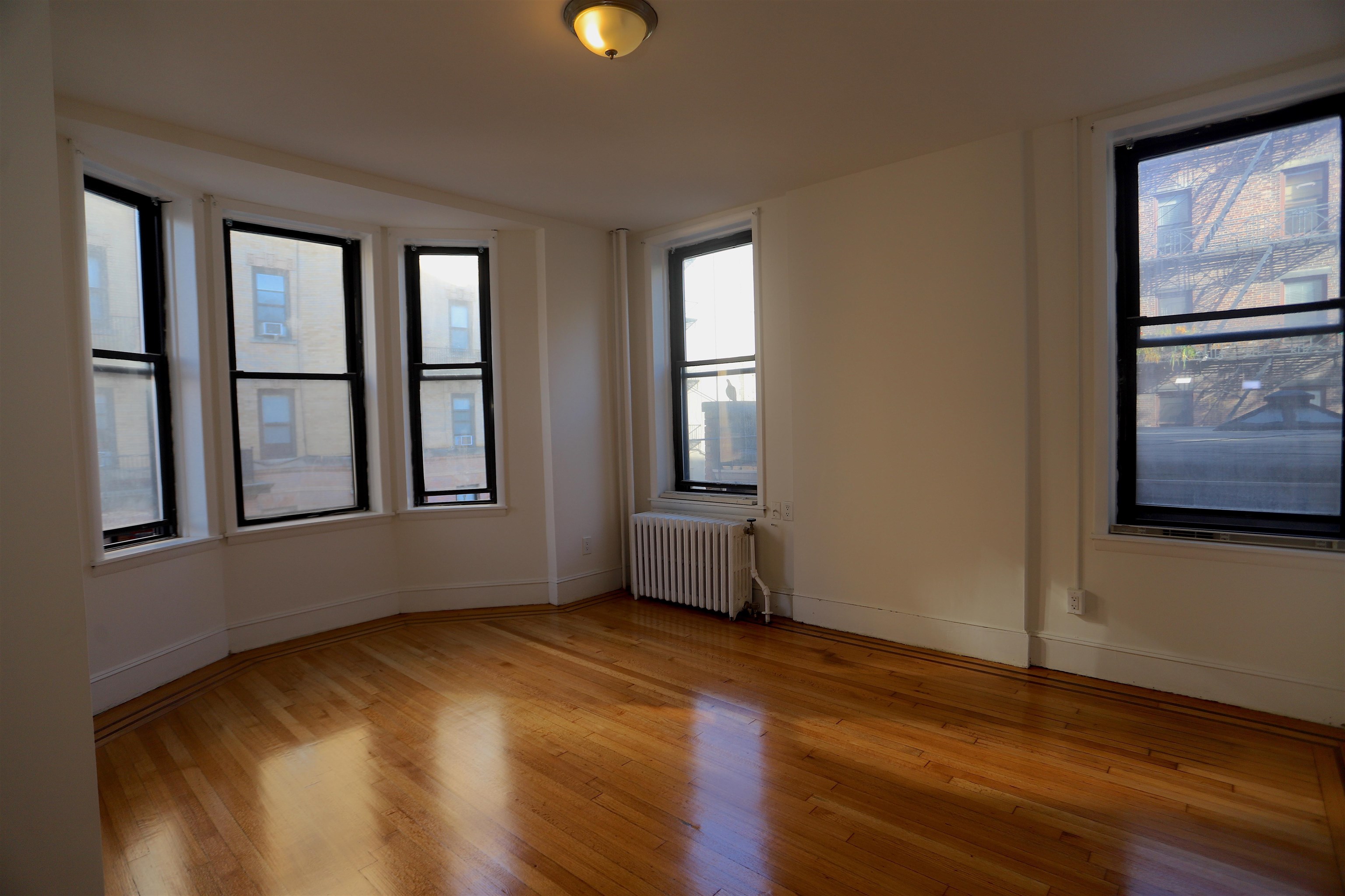 1131 Washington St 2 Property Photo 7