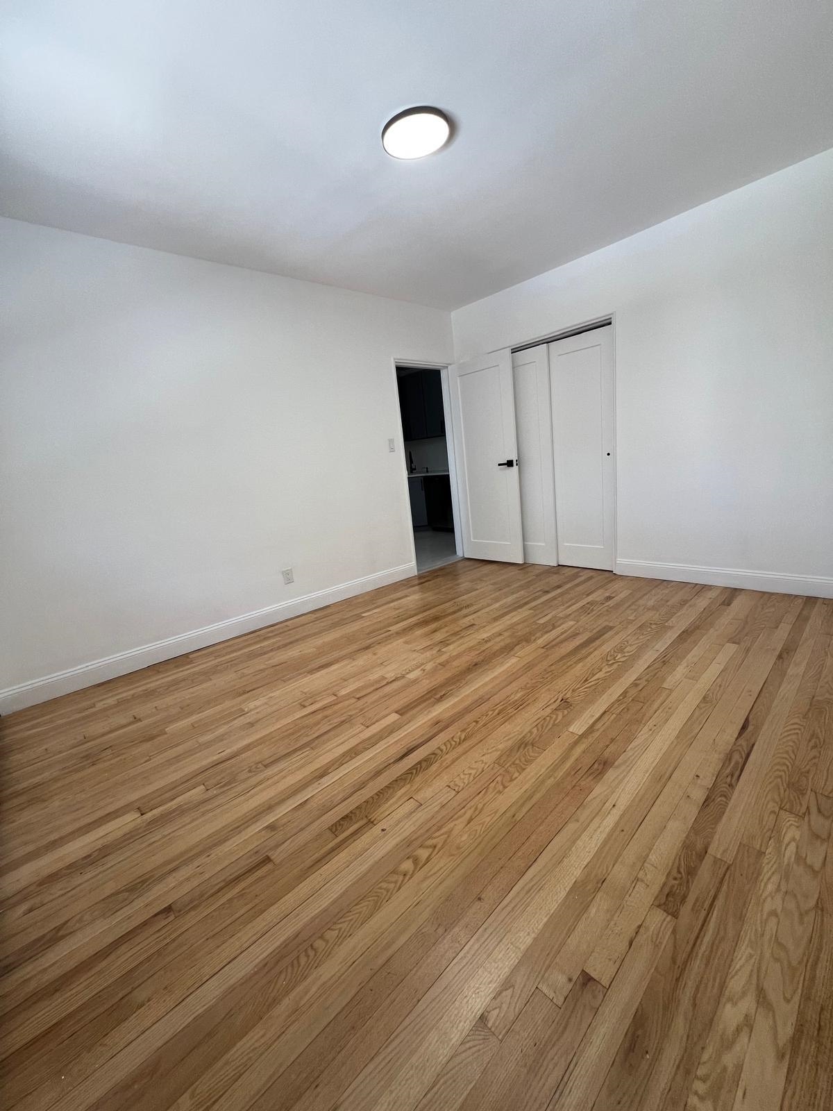 84 Clendenny Ave Property Photo 22