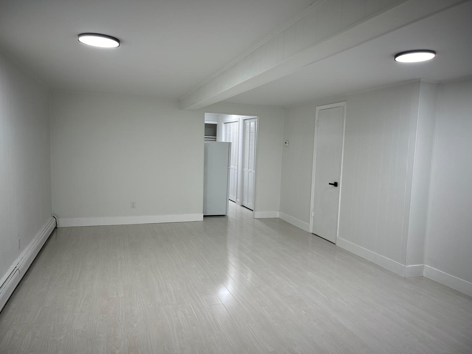 84 Clendenny Ave Property Photo 33
