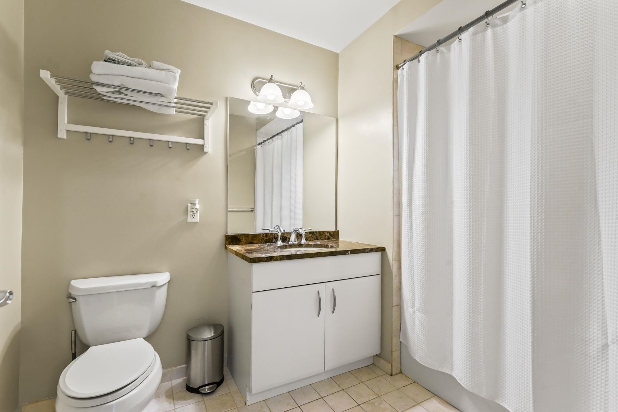 48 South Park St Property Photo 15