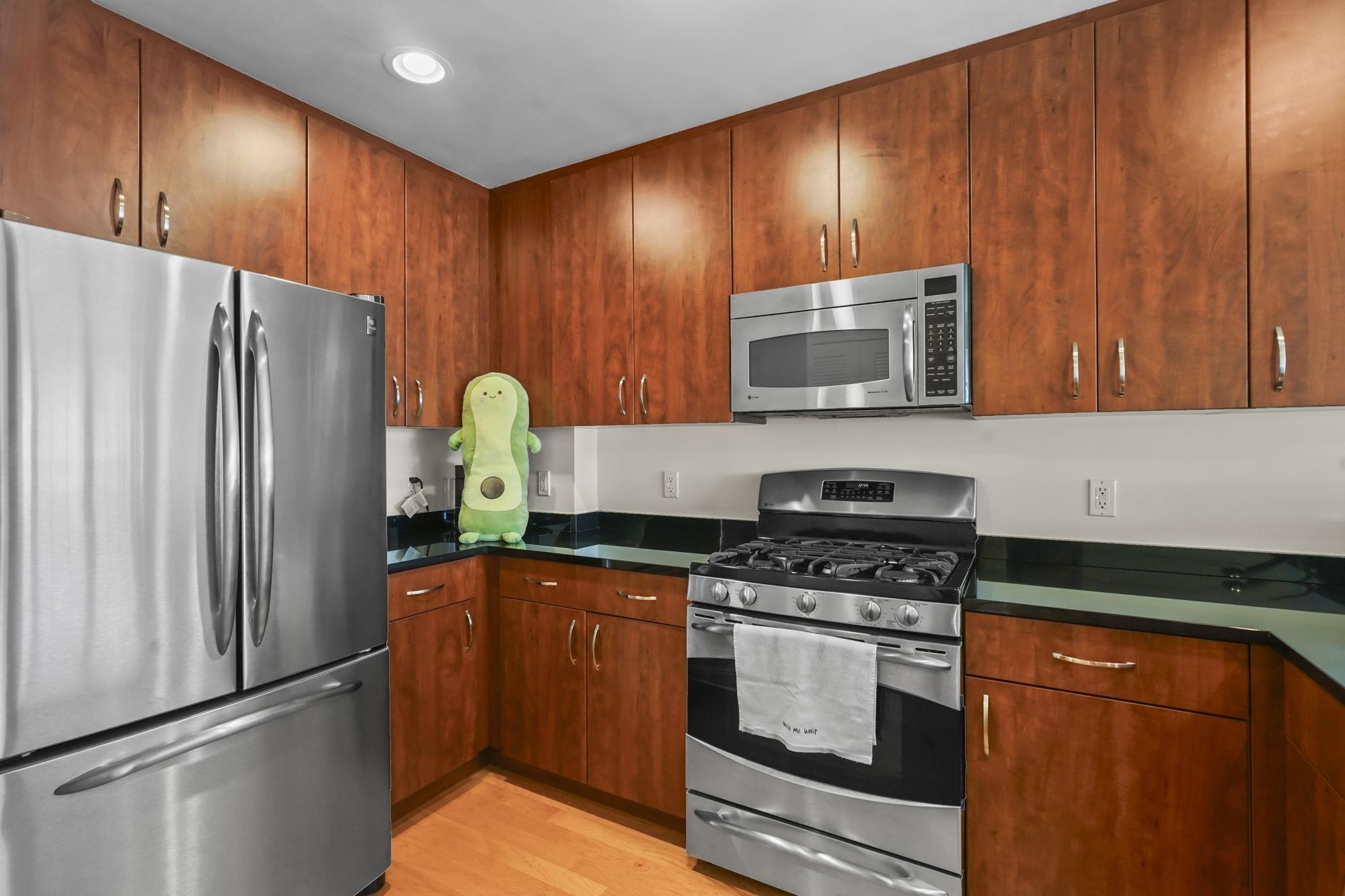 48 South Park St Property Photo 25