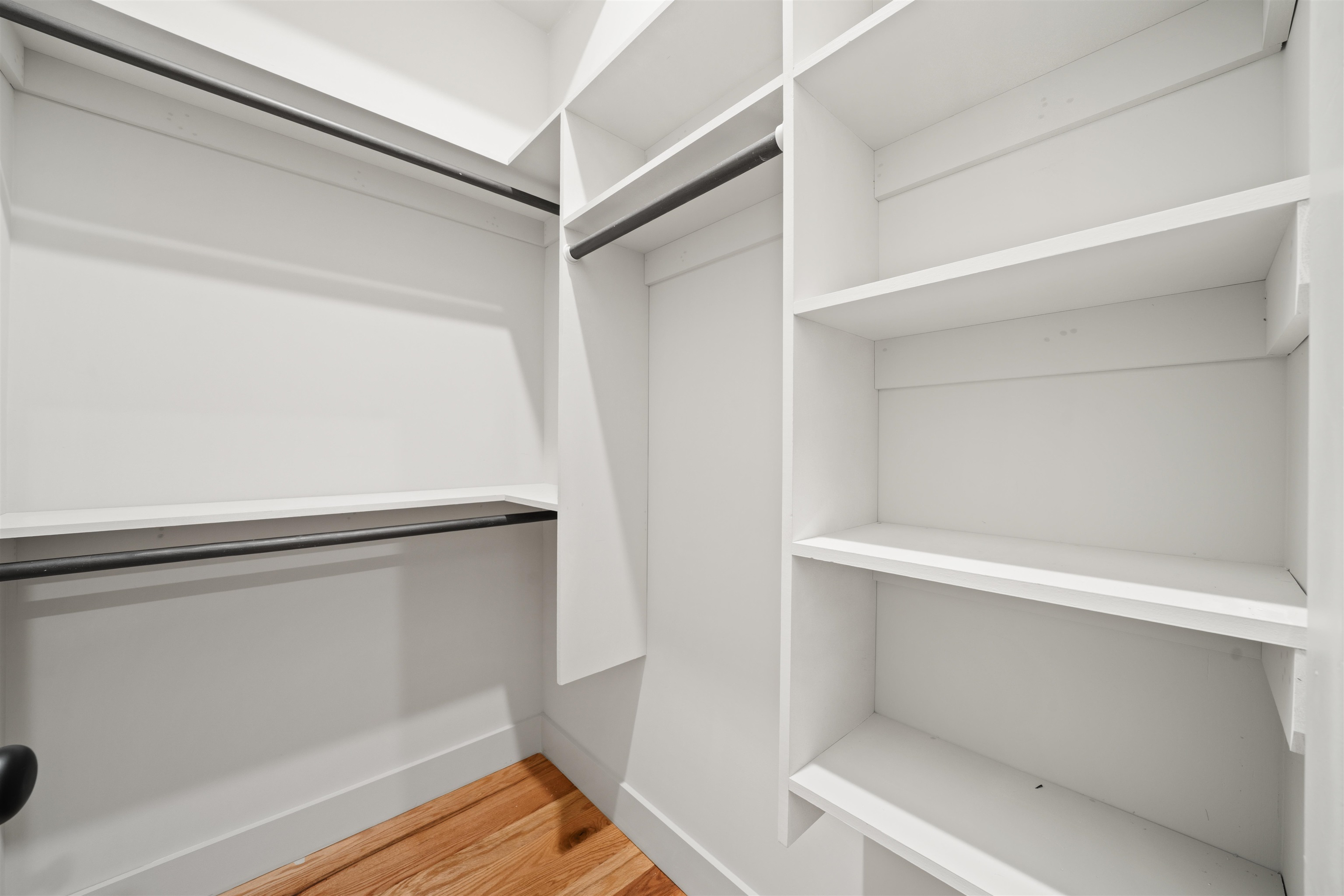 150 West Side Ave 1 Property Photo 5