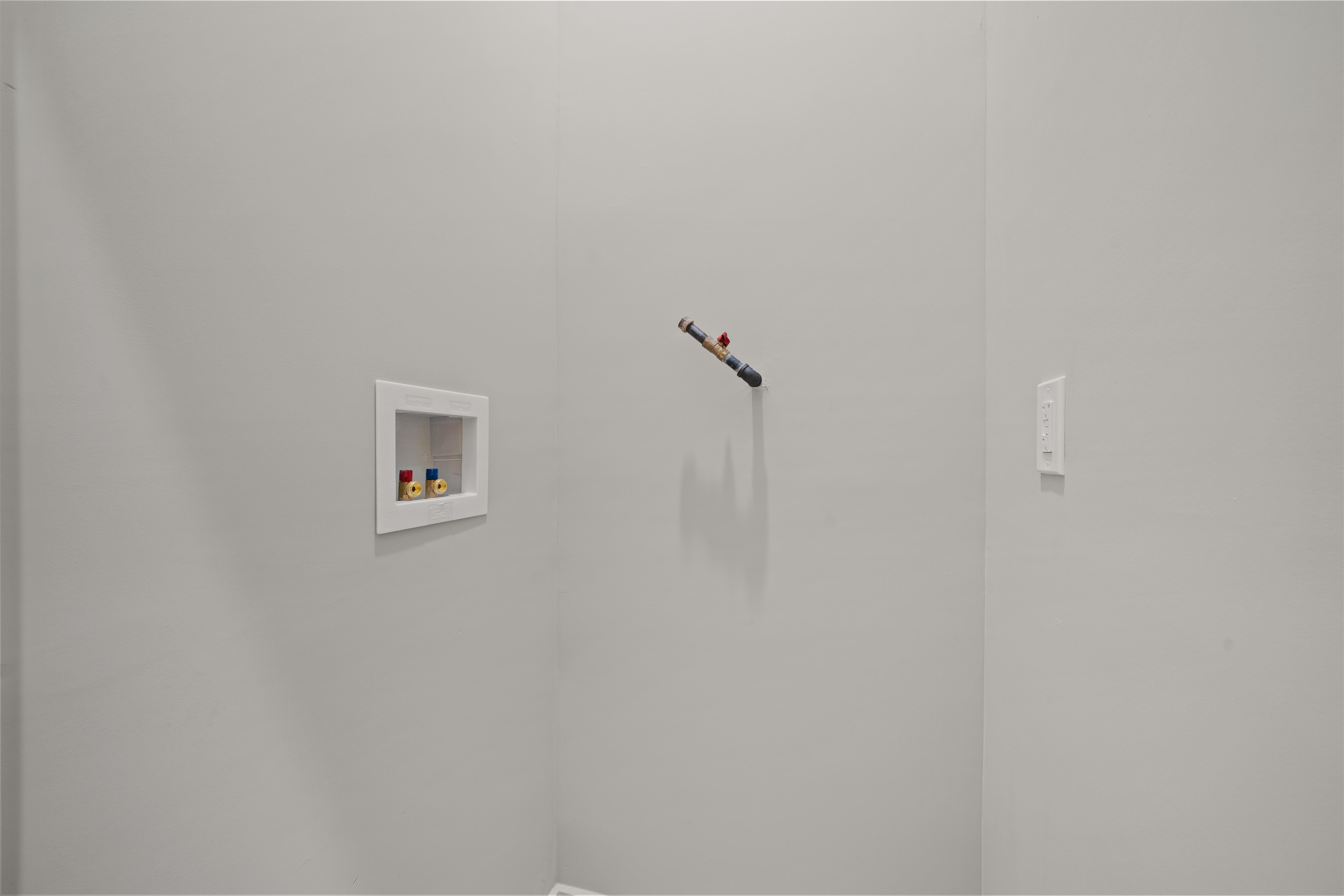 150 West Side Ave 1 Property Photo 11