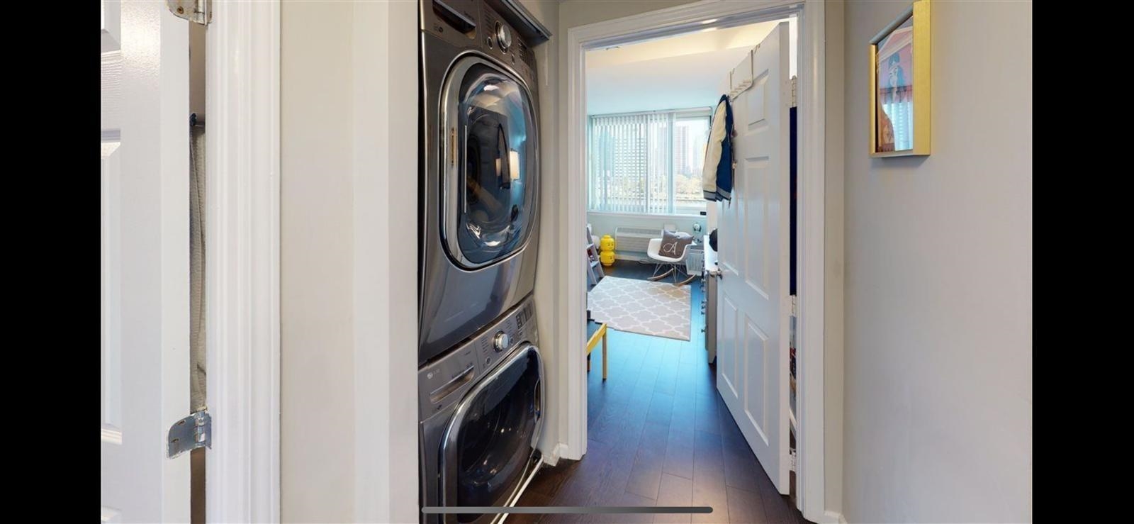 20 2nd St 608 Property Photo 6