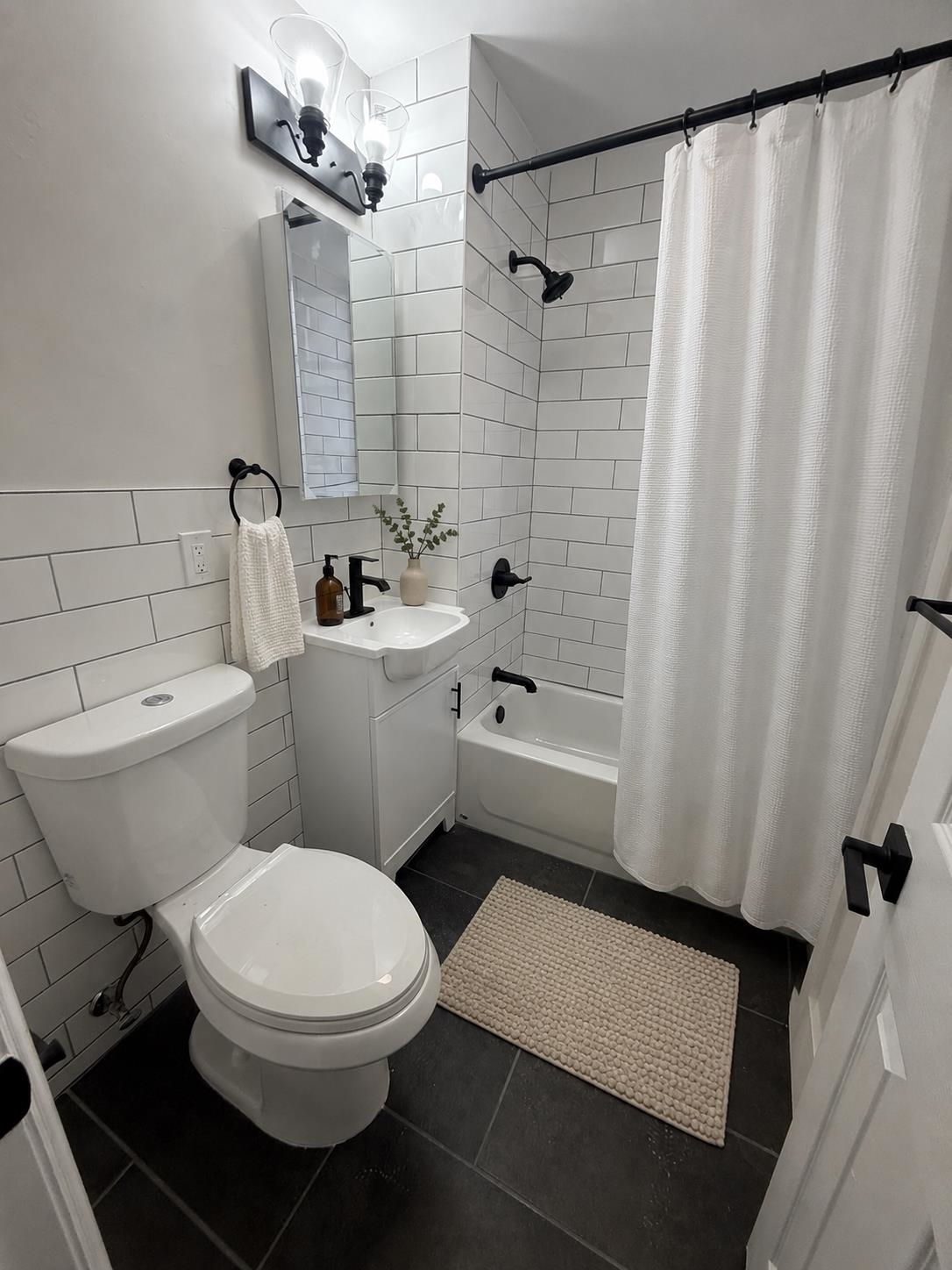 31-33 66th St 5c Property Photo 8
