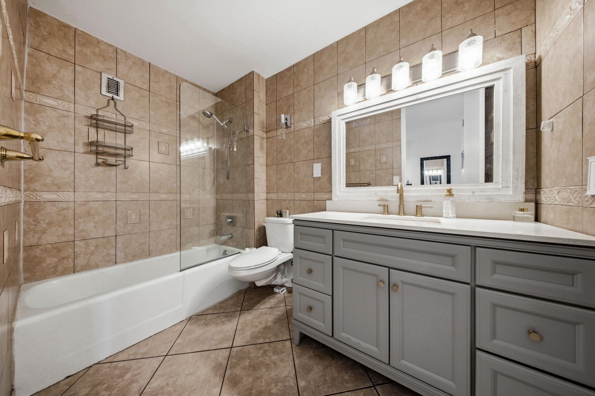 7002 Blvd East 6f Property Photo 20